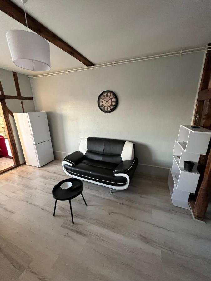 Apartament Saint Martin Troyes Zewnętrze zdjęcie